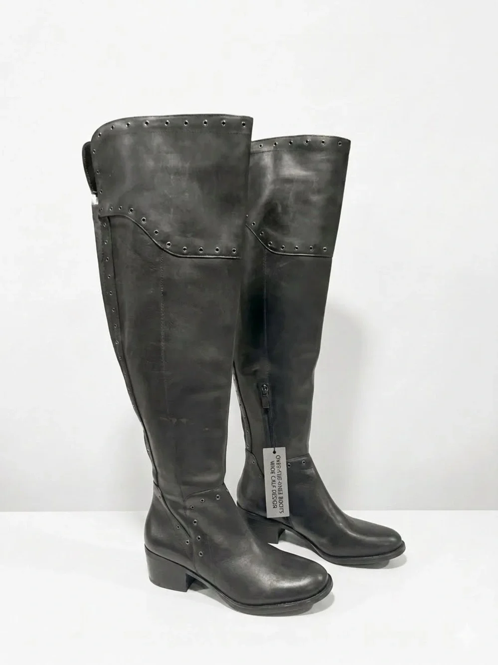 Vince Camuto Women's 8 wide calf Tall Black Riding Boots with Stud bestan